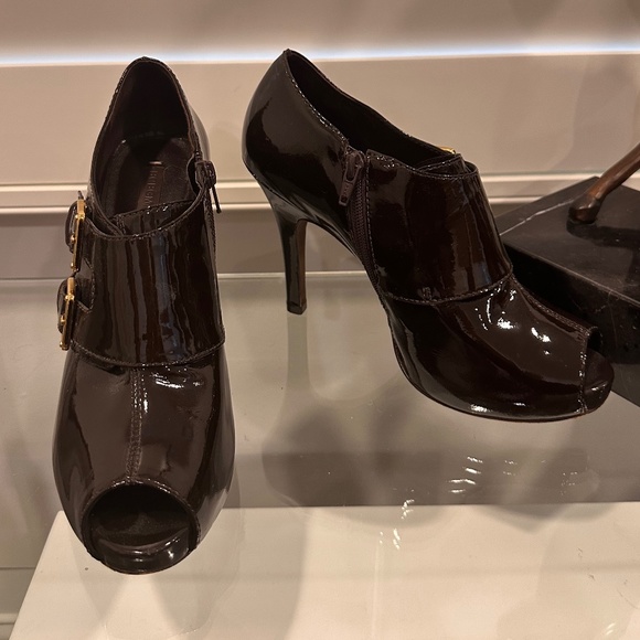 BCBG MAX AZRIA Peep Toe Heels Bootie in Deep Mahogany with Gold Buckle Detail - Picture 2 of 5